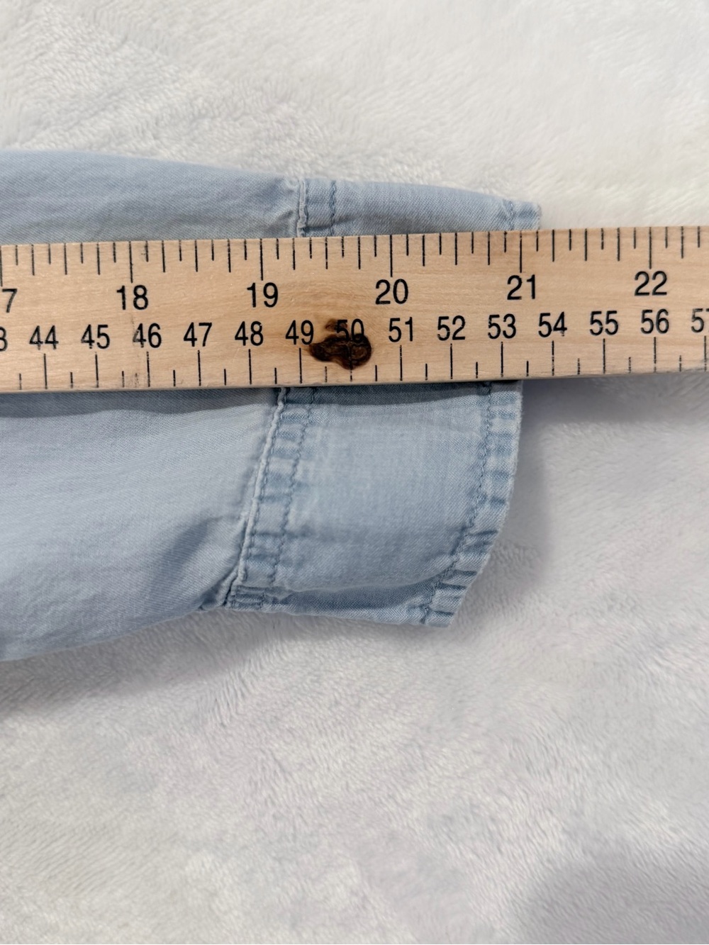 Lucky Brand Light Wash Chambray Popover Shirt Medium - Picture 7 of 8
